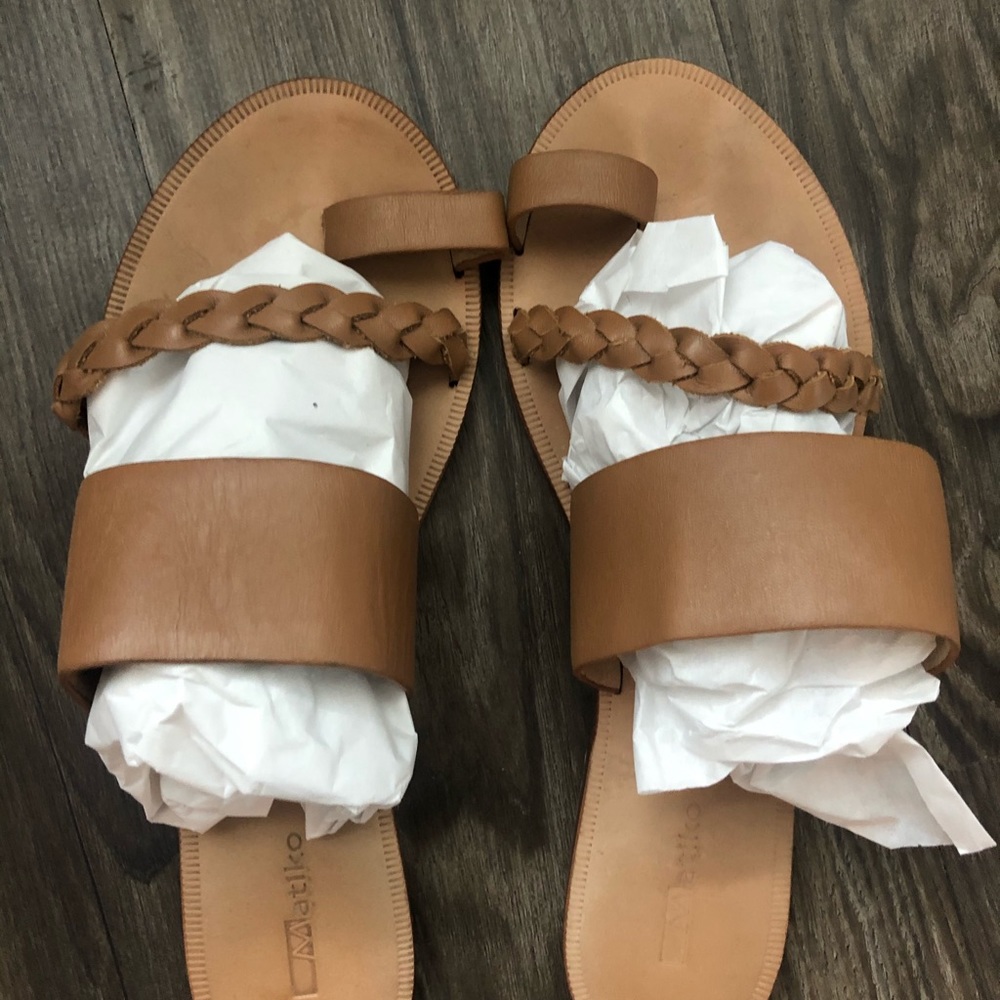 Matiko leather slide sandal